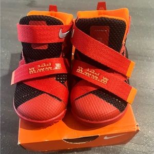 Lebron Soldier baby shoes